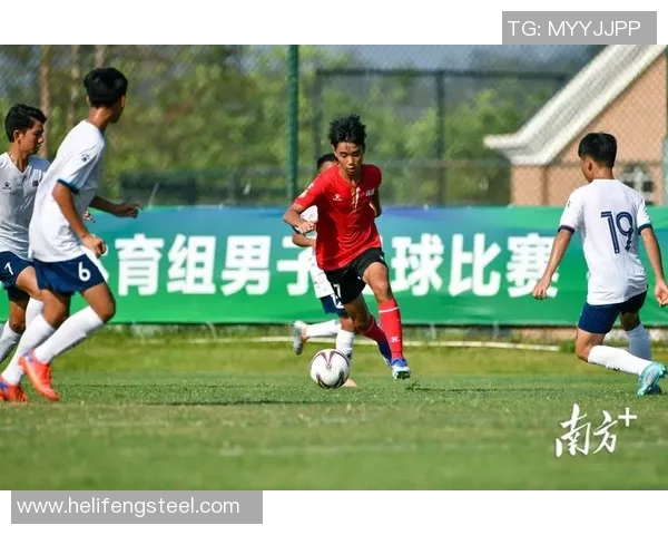 南京足球队盯防革新之路:战术演变与未来展望解析 南京足球队盯防革新之路:战术演变与未来展望解析